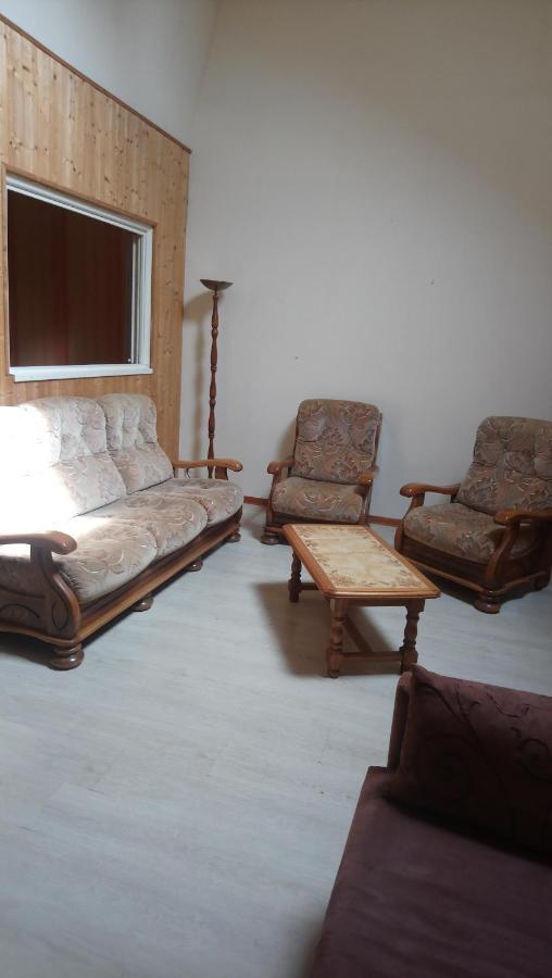 Hebergement Pour 2 Personnes,1 Chambres, Salon, Salle A Manger, Grand Garage Possibilite D'Un Lit 1 Personne Supplementaire Pour 15 Euros Sancoins ภายนอก รูปภาพ